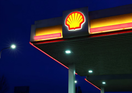Shell raises Q2 gas output guidance, flags stronger gas trading results